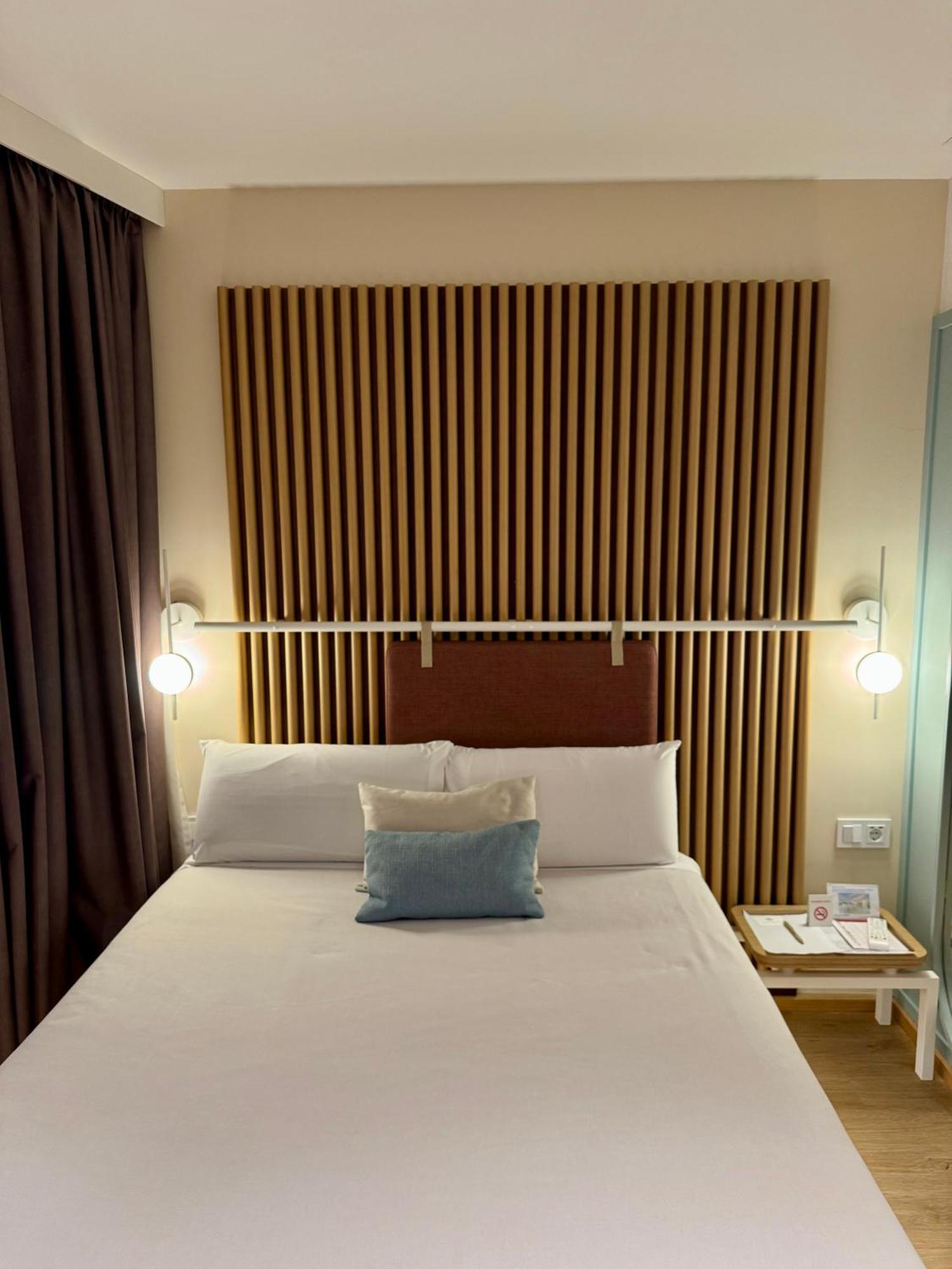 Hotel Leonor Conil Conil De La Frontera Δωμάτιο φωτογραφία